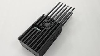 12-অ্যান্টেনা হ্যান্ডহেল্ড হাই-পাওয়ার 60W সিগন্যাল জ্যামার